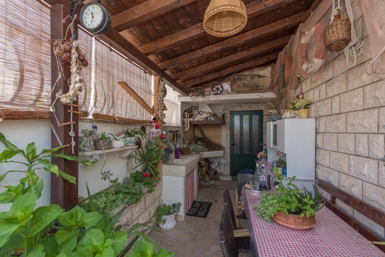 Apartmani Antunovic Podgora Εξωτερικό φωτογραφία